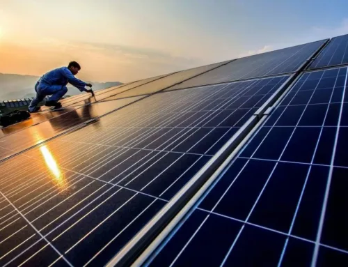 El periódico de la energía: Crean la primera firma del país que recicla por completo los paneles solares