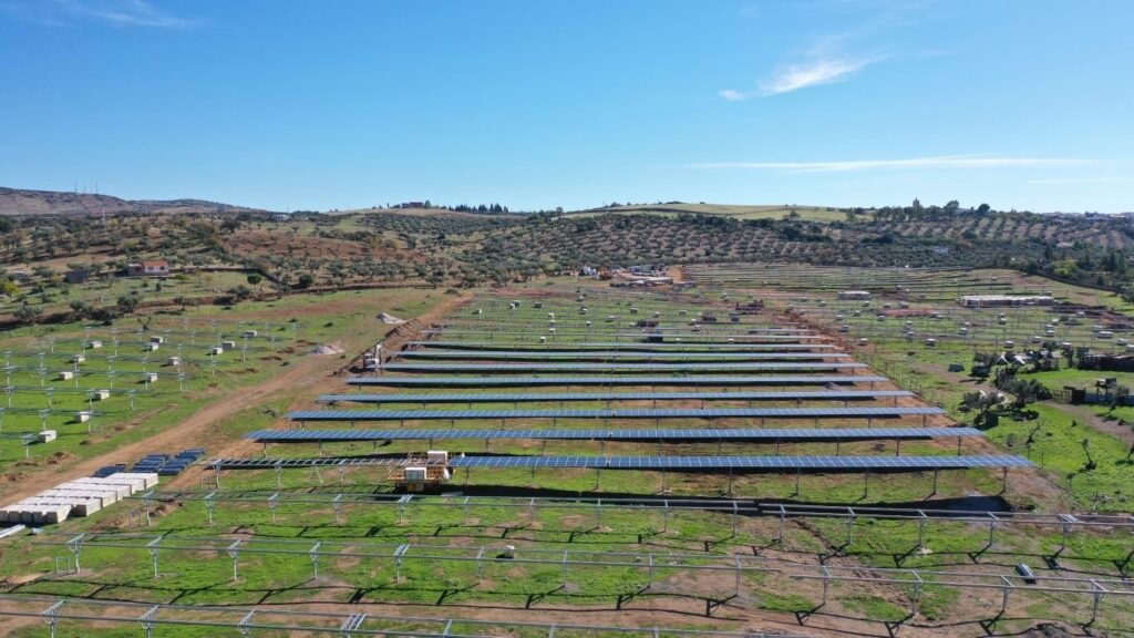 planta fotovoltaica 11.200 modulos
